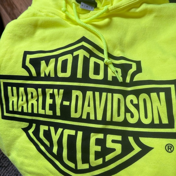 New, Unworn Harley-Davidson Safety Green Pullover Hoodie size Medium - Picture 2 of 6
